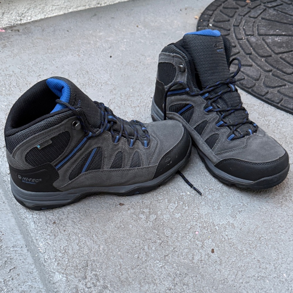 Hi-Tec Men's Black and Blue Outdoor Boots